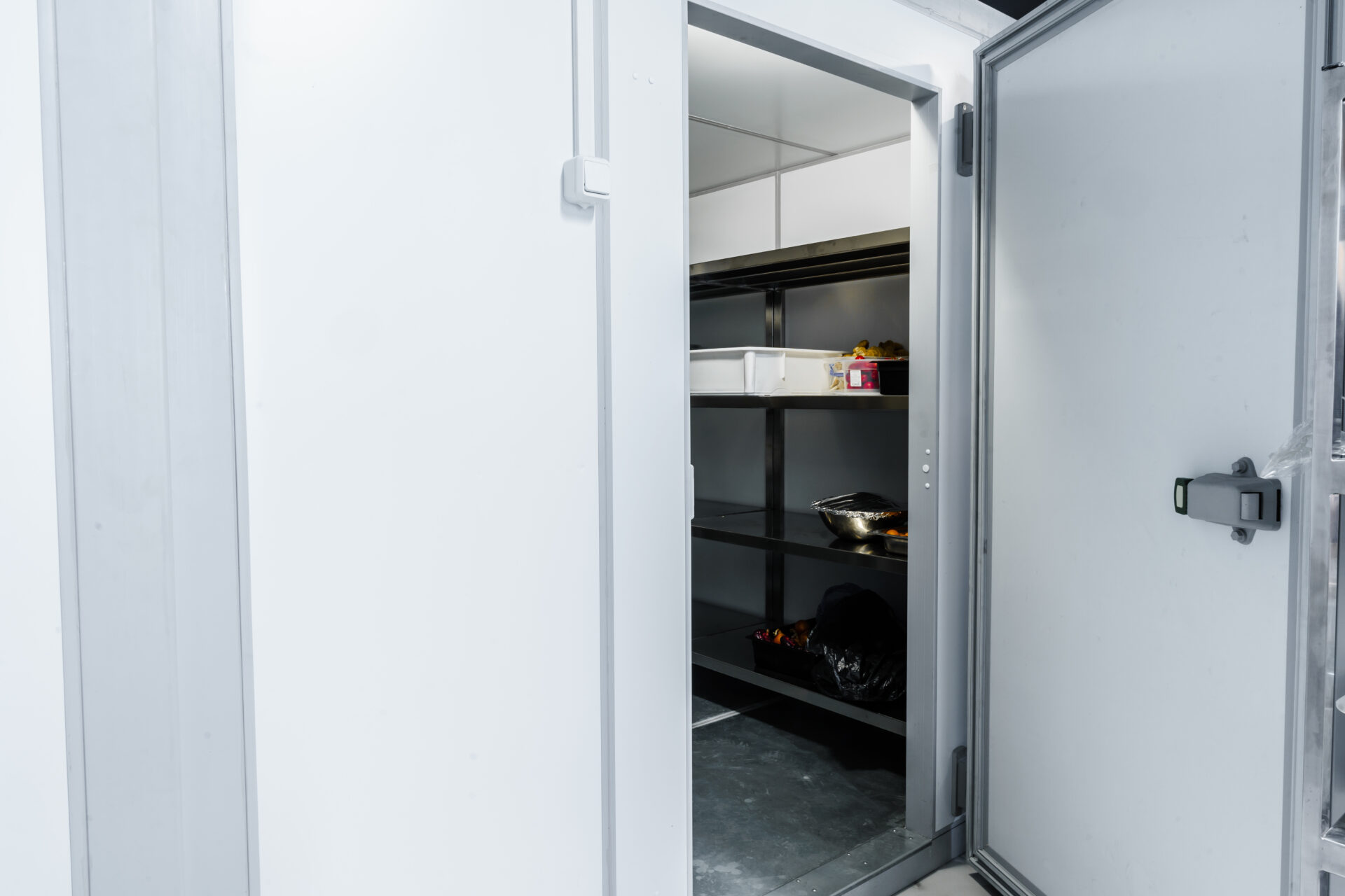 Caterkool Commercial cold rooms and walk in fridge repairs chiller