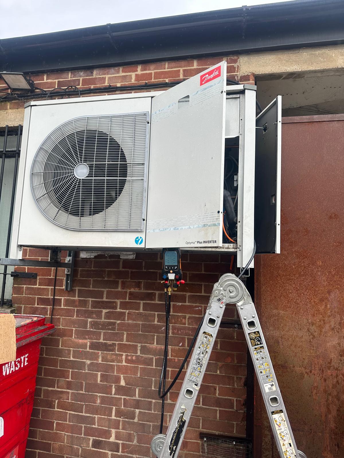 Caterkool Commercial Refrigeration Repairs maxkold fridge vent